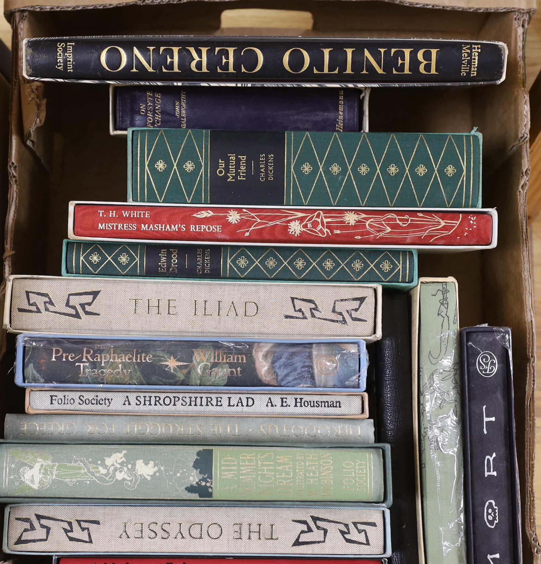 A quantity of various Folio Society books